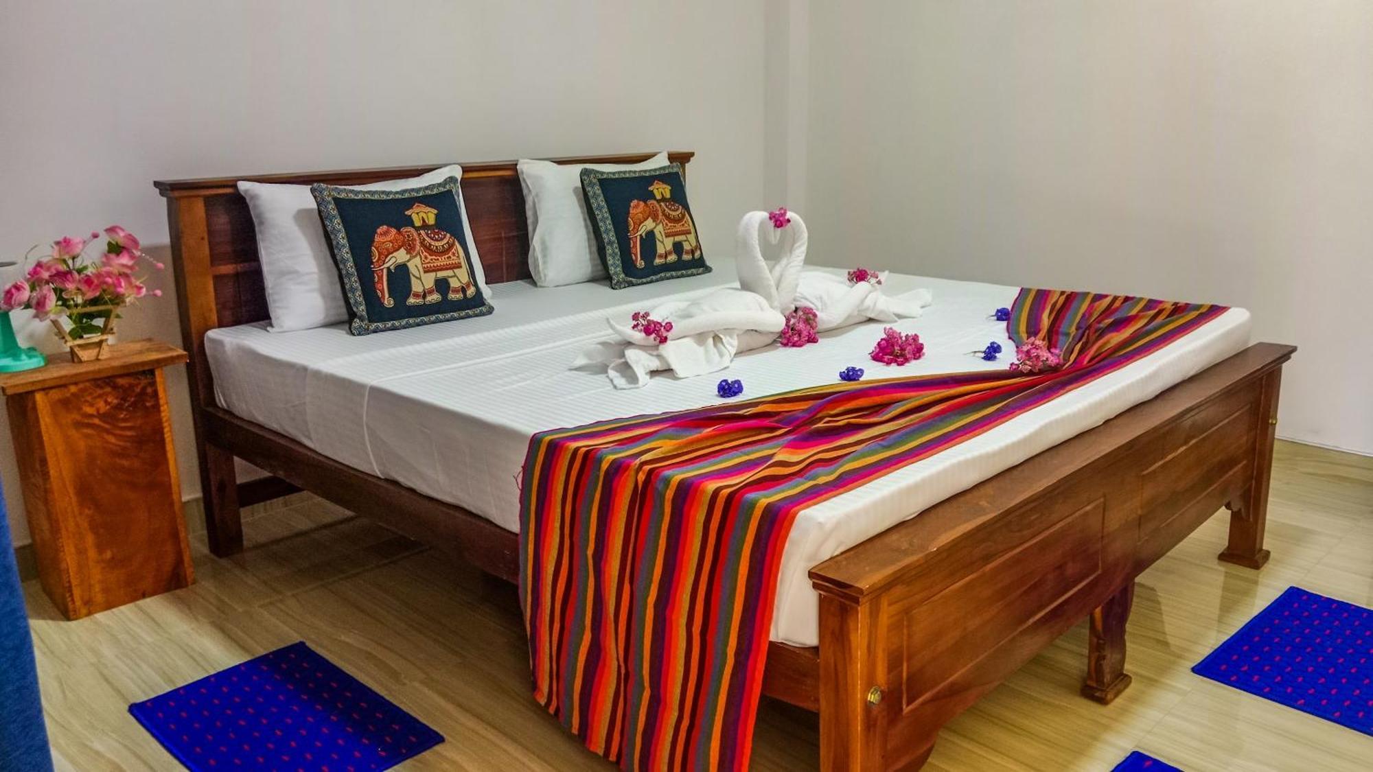 Gimhana Homestay Sigiriya Luaran gambar