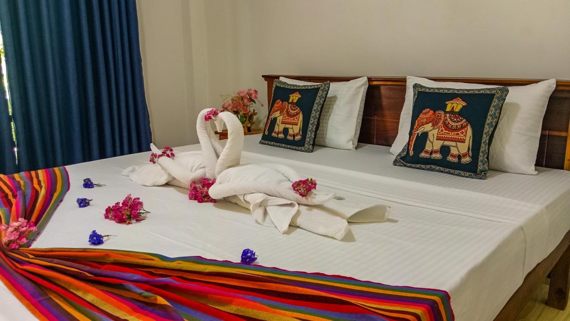 Gimhana Homestay Sigiriya Luaran gambar