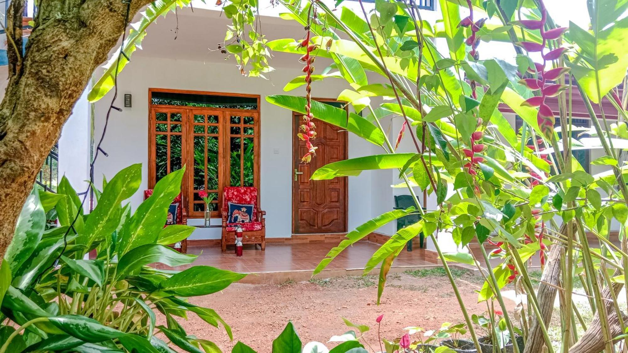 Gimhana Homestay Sigiriya Luaran gambar