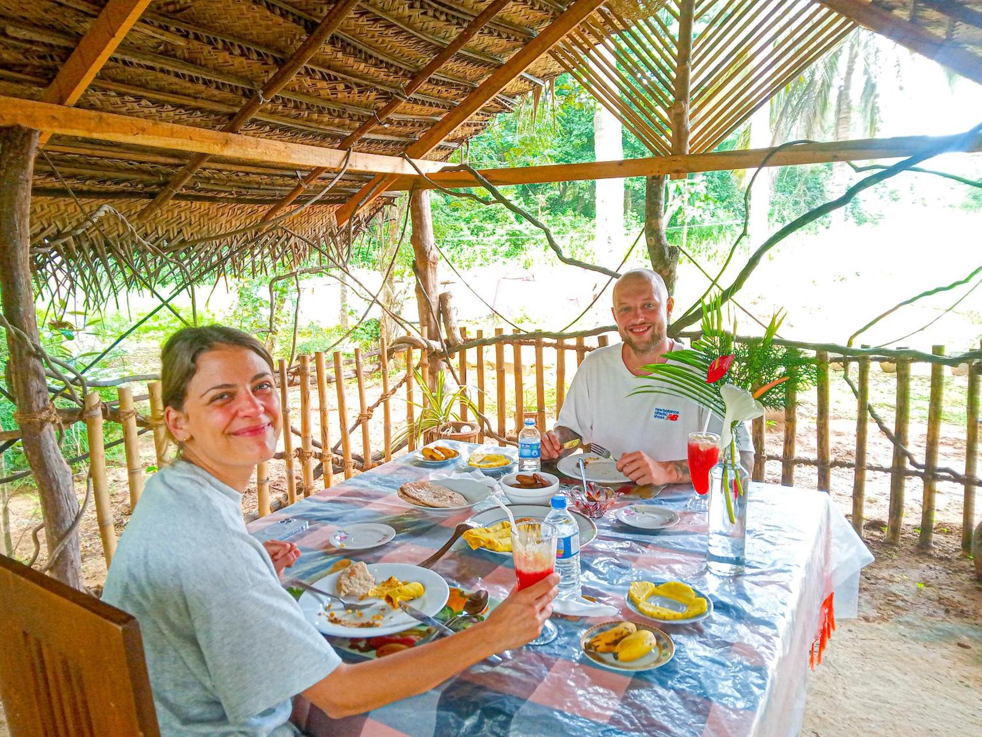 Gimhana Homestay Sigiriya Luaran gambar